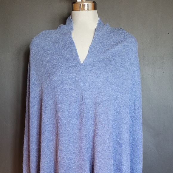 Blue Wool Hooded Poncho - Picture 2 of 3